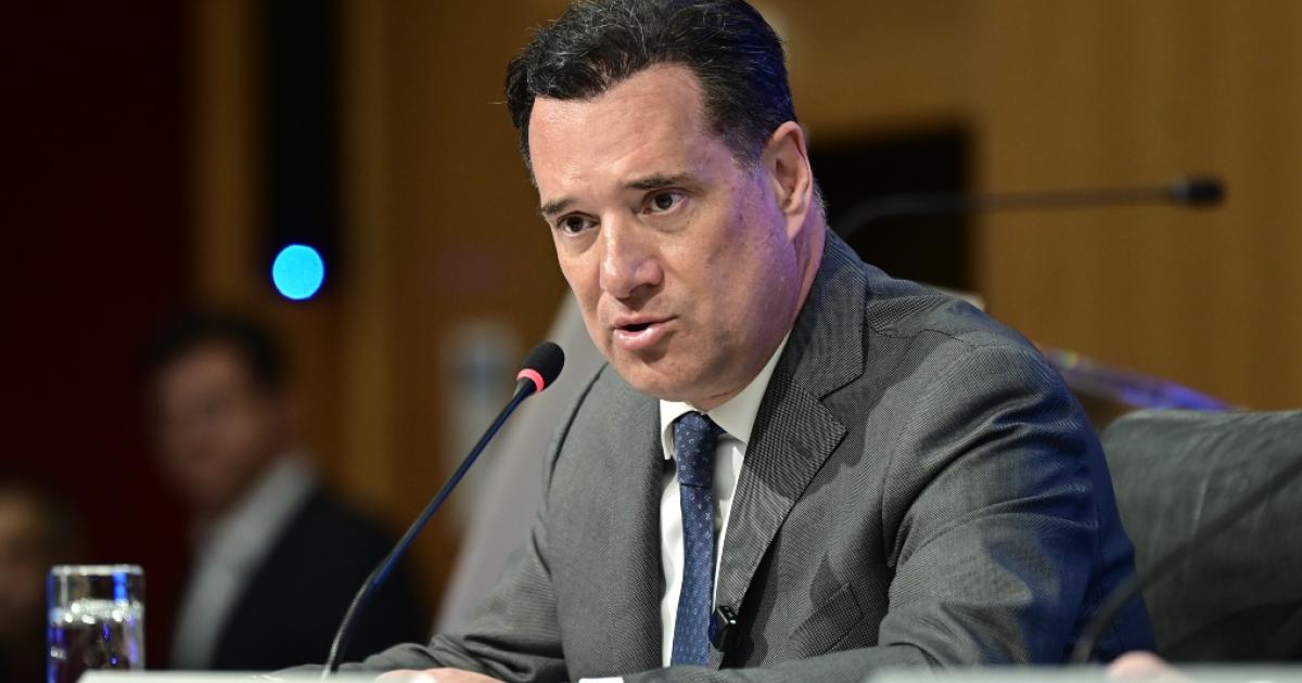 Γεωργιάδης: Αποσύρονται όλα τα προϊόντα κάνναβης από περίπτερα και μίνι μάρκετ